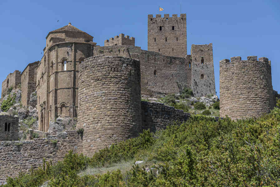 Huesca - Loarre - castillo de Loarre 12.jpg
